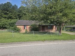 Bank Foreclosures in WAYNESBORO, GA