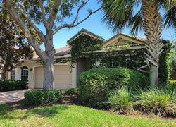 Bank Foreclosures in VERO BEACH, FL