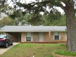 Bank Foreclosures in HAZLEHURST, MS