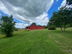 Bank Foreclosures in RUSSELL SPRINGS, KY