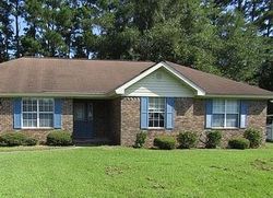 Bank Foreclosures in HINESVILLE, GA