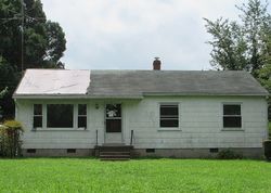 Bank Foreclosures in VICTORIA, VA