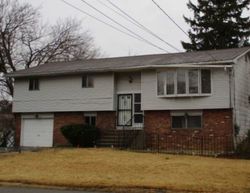 Bank Foreclosures in DEER PARK, NY