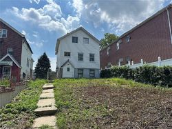 Bank Foreclosures in BROOKLYN, NY