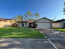 Bank Foreclosures in PEARLAND, TX