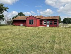 Bank Foreclosures in MACHESNEY PARK, IL