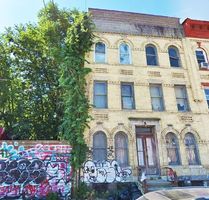 Harrison Pl, Brooklyn, NY